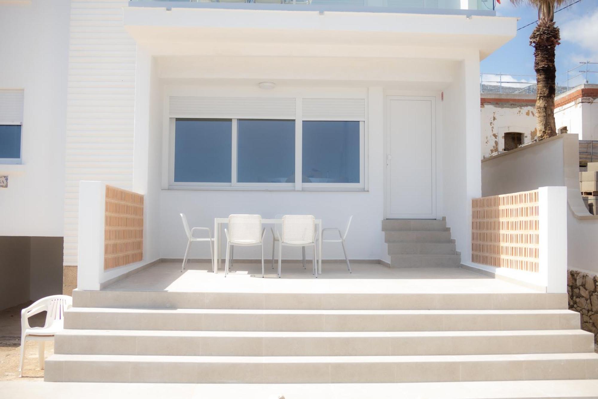 Vistas Y Terraza Panoramica Frente Al Mar En Denia, Las Rotas Kültér fotó