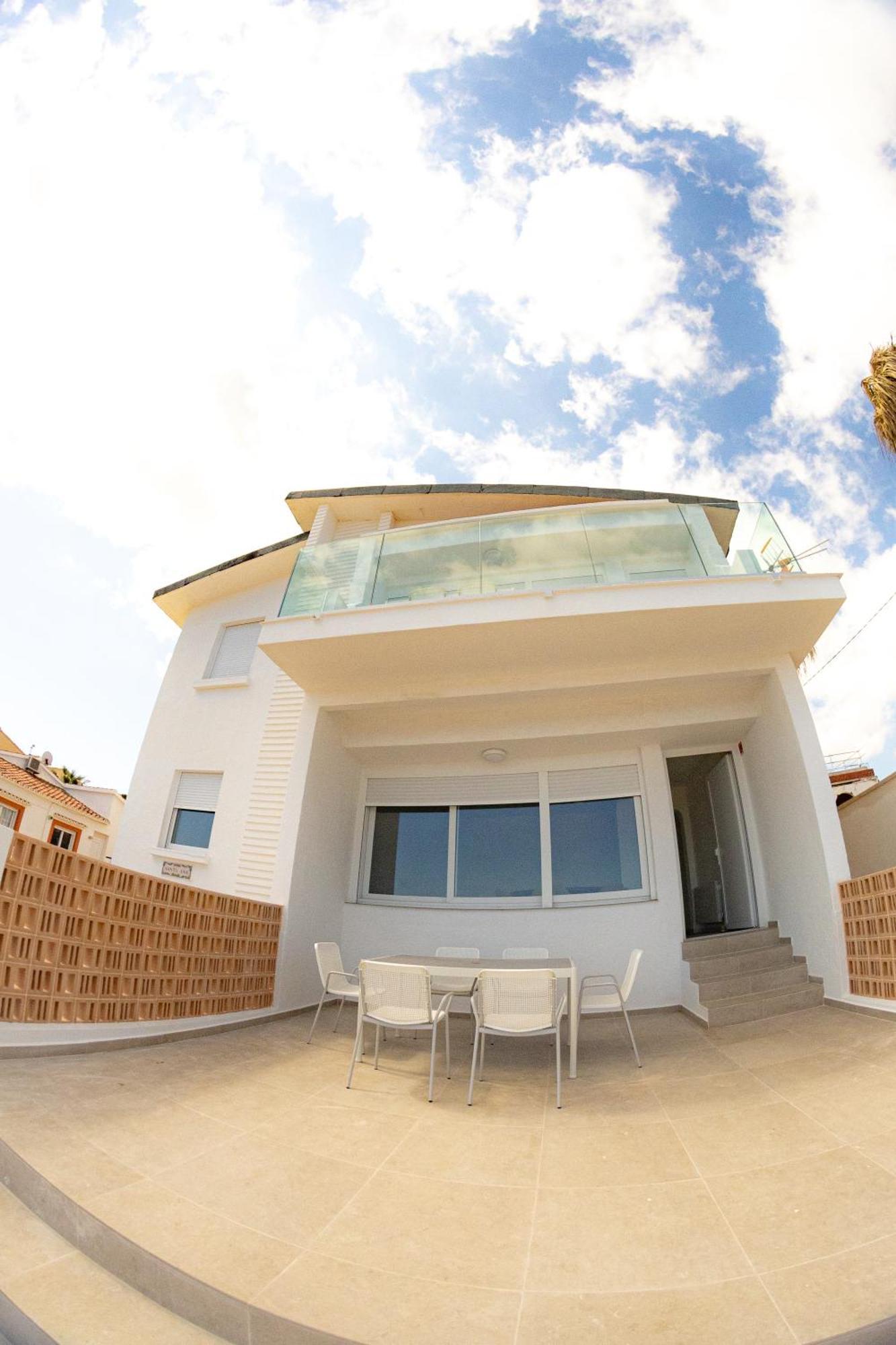 Vistas Y Terraza Panoramica Frente Al Mar En Denia, Las Rotas Kültér fotó